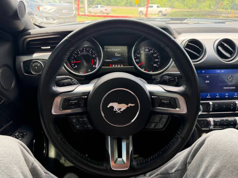 2022 Ford Mustang