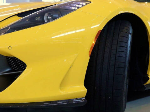 2021 Ferrari 812 GTS