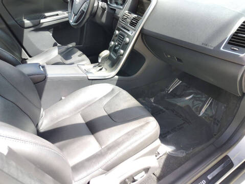 2015 Volvo XC60 T5 Drive-E Premier