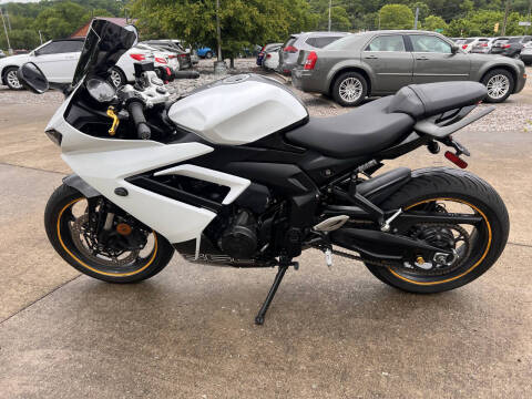 2025 Triumph Daytona 660
