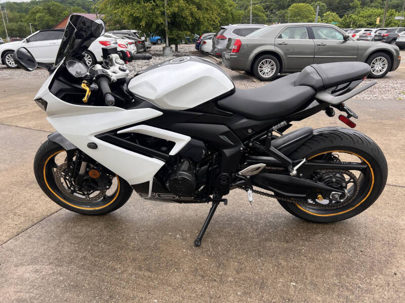 2025 Triumph Daytona 660
