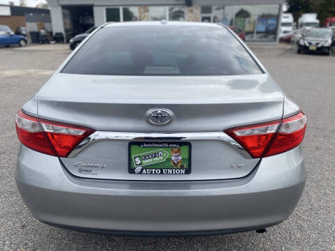 2015 Toyota Camry LE