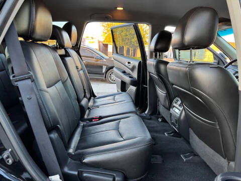 2014 Nissan Pathfinder Platinum