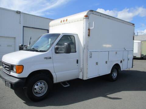 2003 Ford E-Series for sale at Independent Auto Sales in Spokane Valley WA