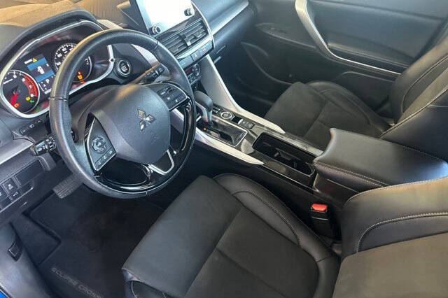2025 Mitsubishi Eclipse Cross SE