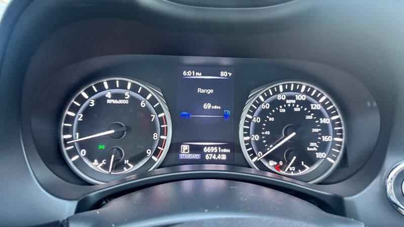 2018 Infiniti Q50 3.0T Luxe