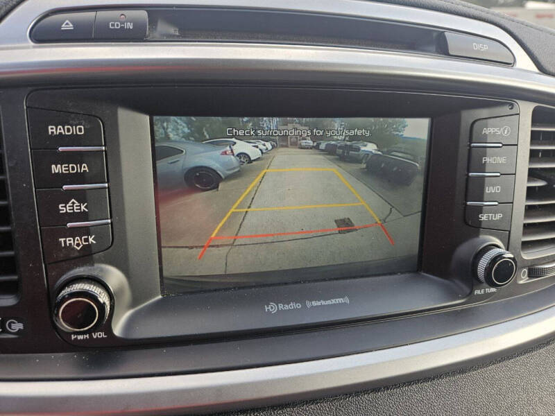 2018 Kia Sorento LX