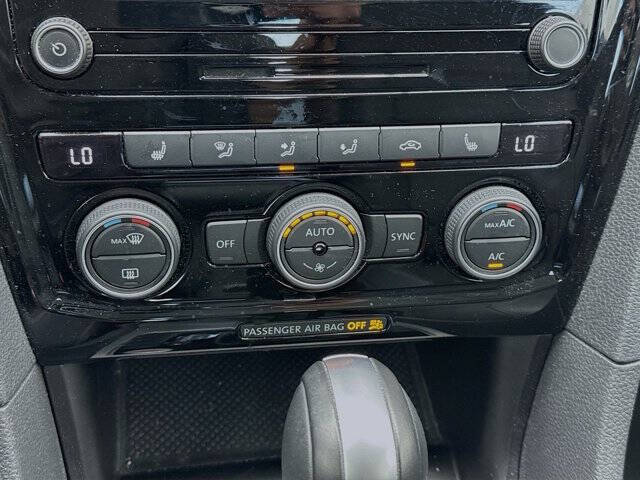 2022 Volkswagen Passat SE