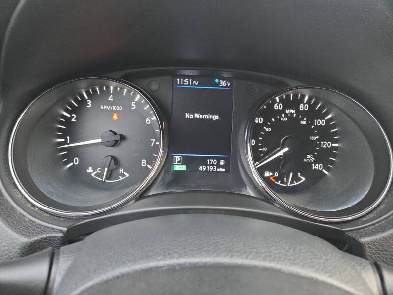 2020 Nissan Rogue SV