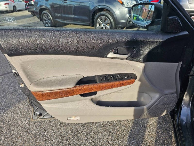 2012 Honda Accord EX V6