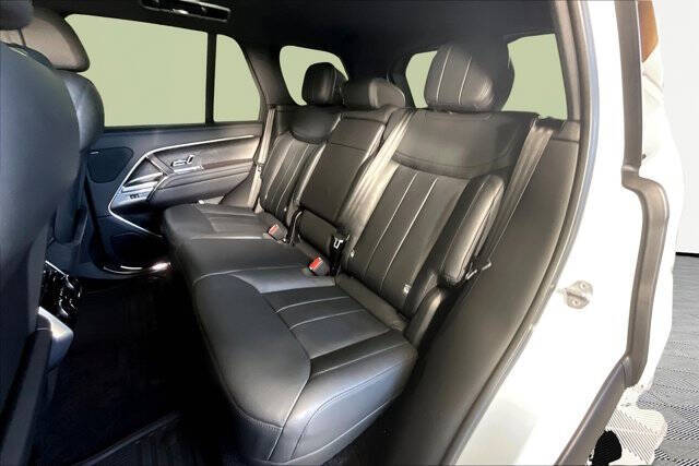 2023 Land Rover Range Rover P530 SE