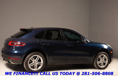 2017 Porsche Macan