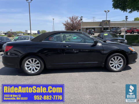 2013 Chrysler 200 Touring