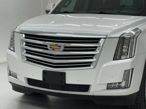 2019 Cadillac Escalade Platinum