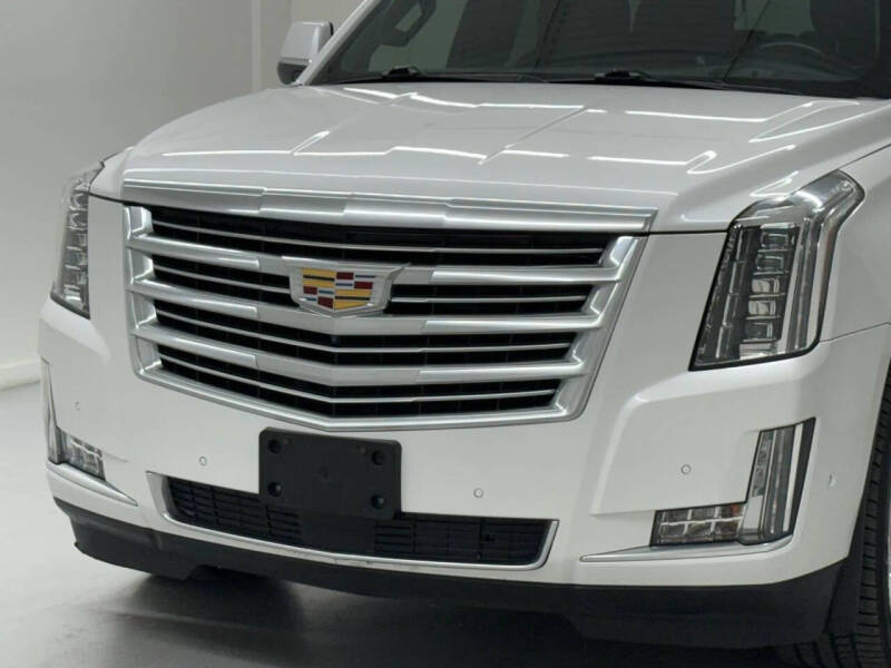 2019 Cadillac Escalade Platinum