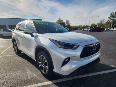 2023 Toyota Highlander XLE