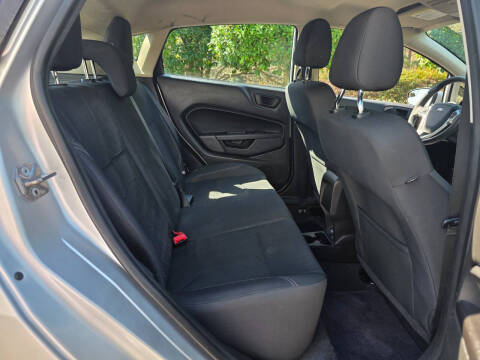 2017 Ford Fiesta SE