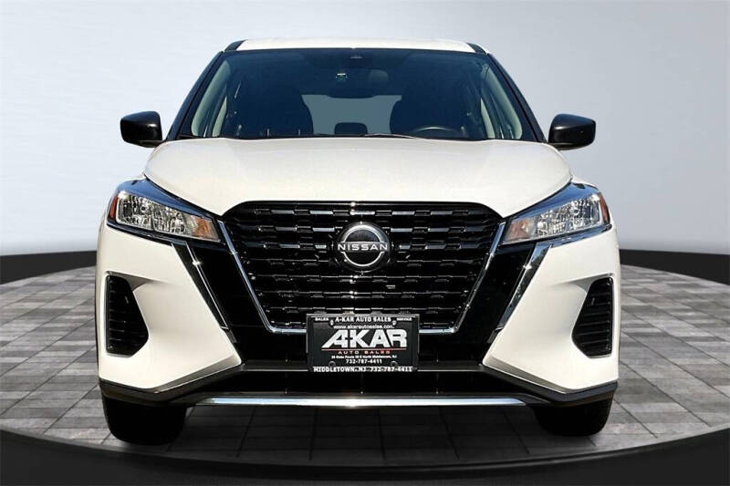 2022 Nissan Kicks S