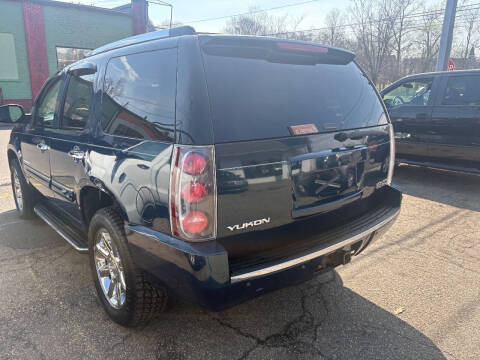 2007 GMC Yukon Denali