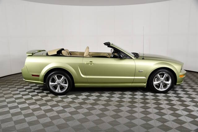 2006 Ford Mustang
