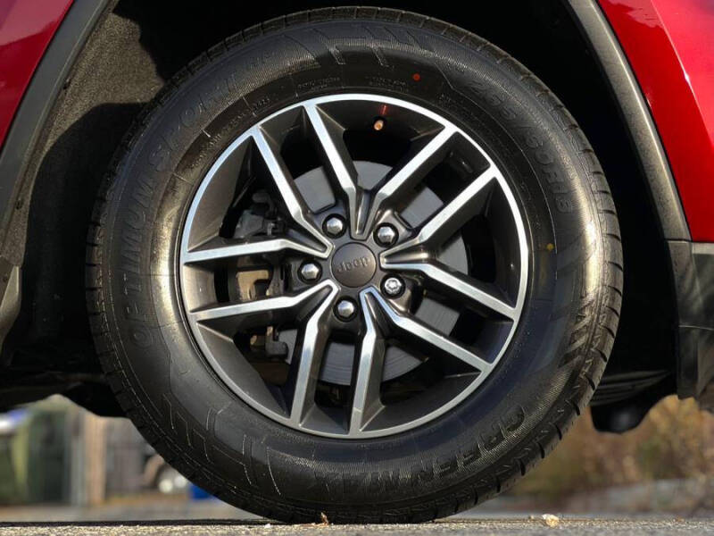 2019 Jeep Grand Cherokee Limited photo 52