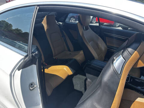 2016 Mercedes-Benz E-Class E 400 4MATIC