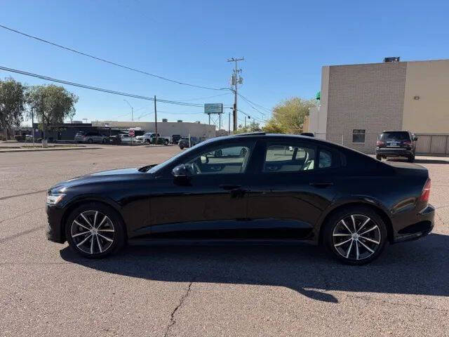 2021 Volvo S60 T5 Momentum