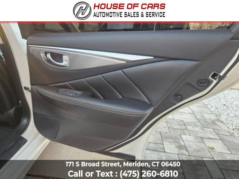 2015 Infiniti Q50 Premium