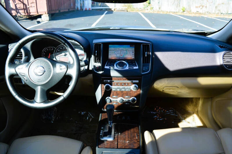 2011 Nissan Maxima 3.5 SV