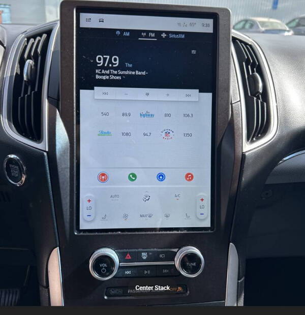 2021 Ford Edge