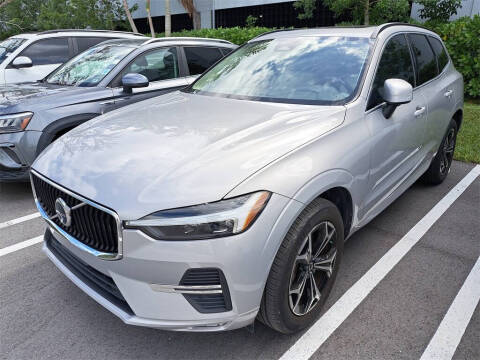 2022 Volvo XC60 B5 Momentum