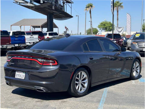 2016 Dodge Charger SXT