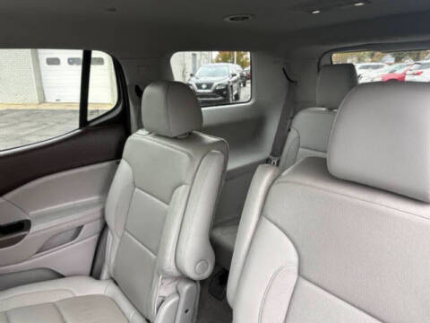 2020 GMC Acadia SLT