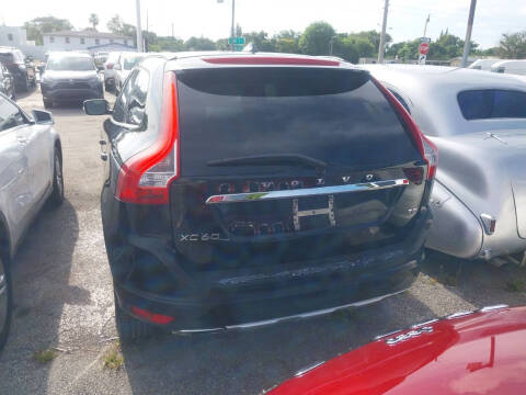 2015 Volvo XC60 T5 Drive-E Premier