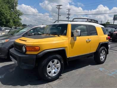 2007 Toyota FJ Cruiser Base's photo