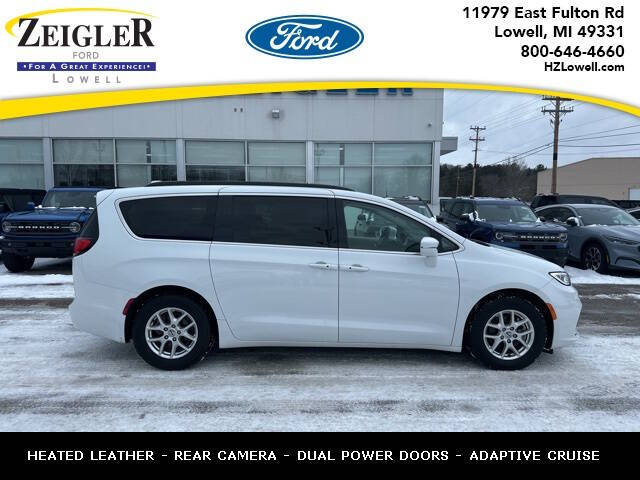 2022 Chrysler Pacifica for sale at Zeigler Ford of Plainwell in Plainwell MI