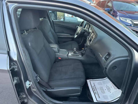 2014 Dodge Charger SE