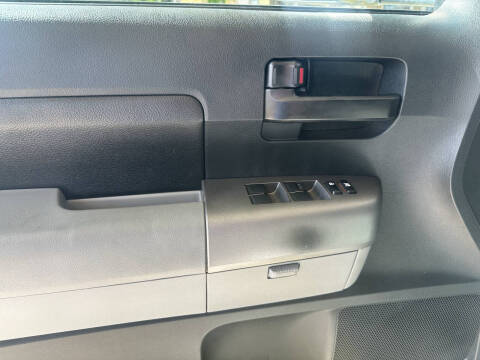 2010 Toyota Tundra Grade