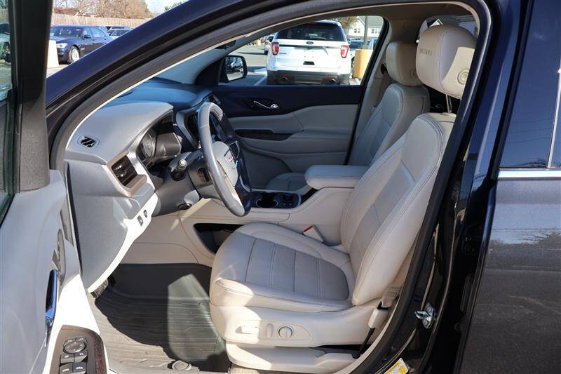 2020 GMC Acadia Denali