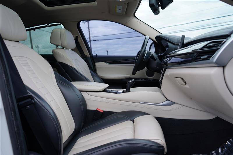 2016 BMW X6 xDrive50i