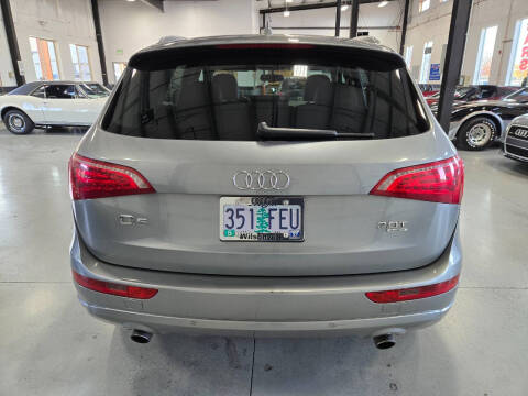 2011 Audi Q5 2.0T quattro Premium Plus