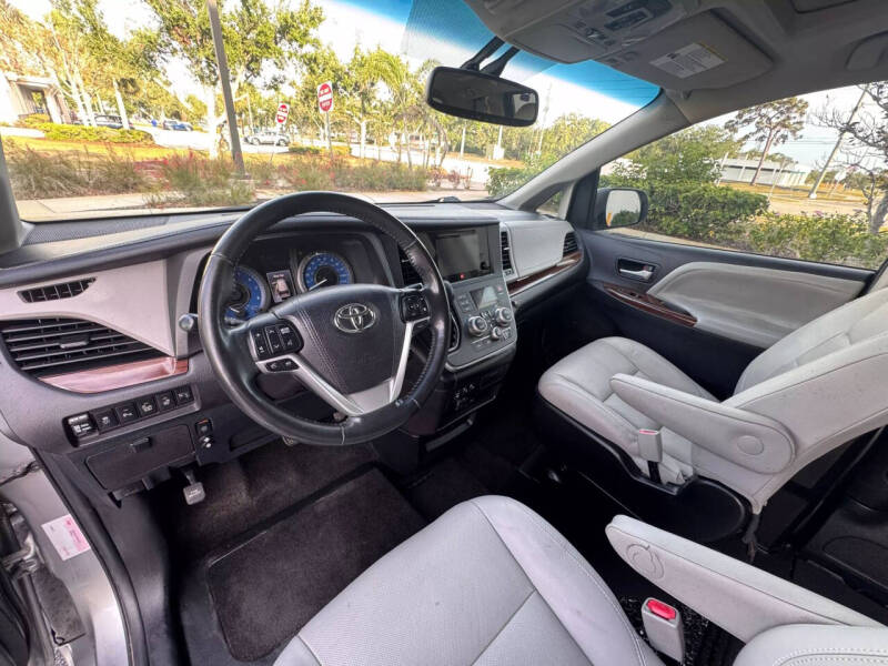 2017 Toyota Sienna