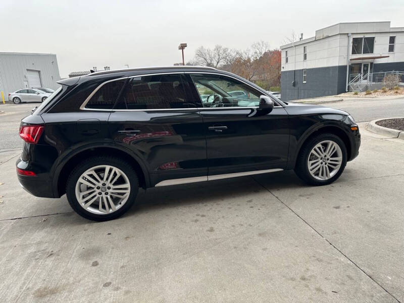 2020 Audi Q5 quattro Prestige 45 TFSI
