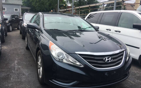 2011 Hyundai Sonata for sale at Jeff Auto Sales INC in Chicago IL