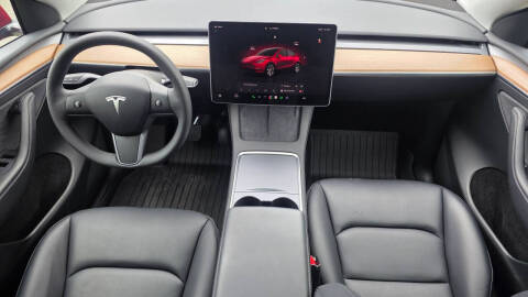 2024 Tesla Model Y Long Range