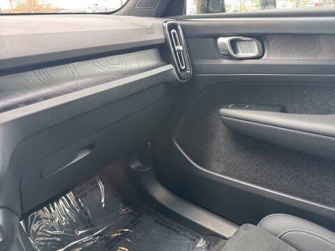 2024 Volvo C40 Recharge Twin Plus