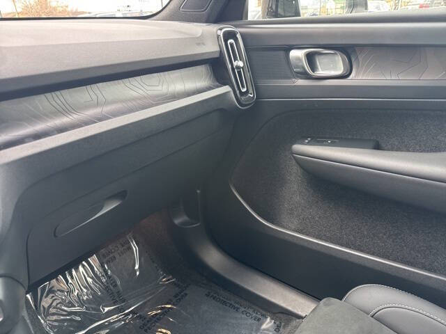 2024 Volvo C40 Recharge Twin Plus