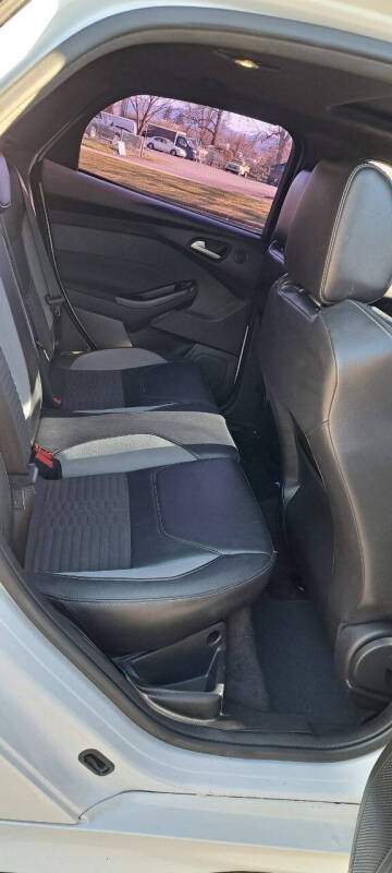 2018 Ford Focus ST - Photo 21