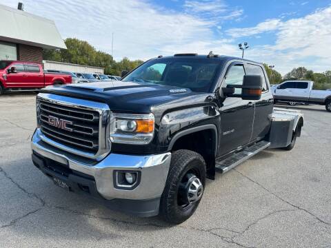 2017 GMC Sierra 3500HD CC for sale at Auto Mall of Springfield in Springfield IL