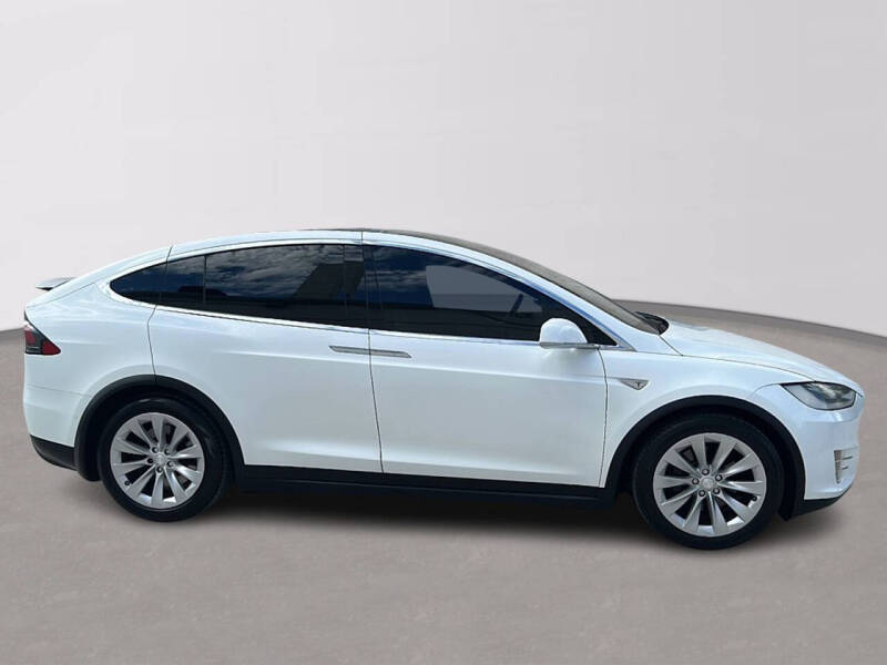 2016 Tesla Model X 75D